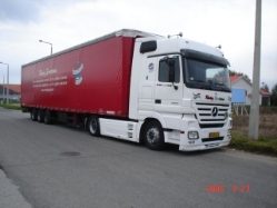 MB-Actros-MP2-Revesz-Kovacs-051005-01