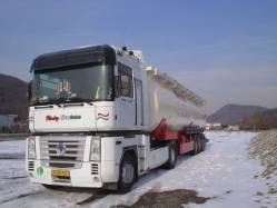 Renault-Magnum-Revesz-Lajos-040307-01