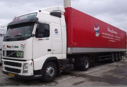 Volvo-FH12-420-Revesz-Lajos-040307-02