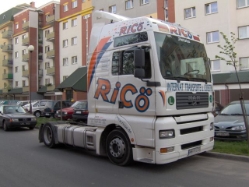 MAN-TGA-XXL-Ricoe-Przybylski-080605-01