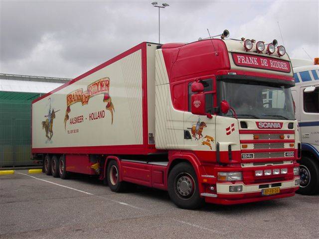 Scania-124-L-420-deRidder-deVisser-290305-01.jpg - Rob de Visser