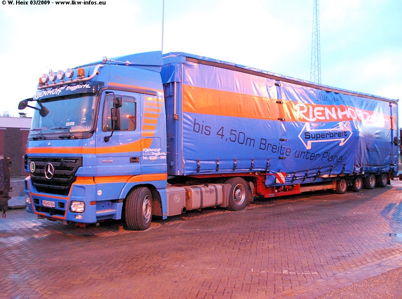 MB-Actros-MP2-1848-Rienhoff-110309-02.jpg
