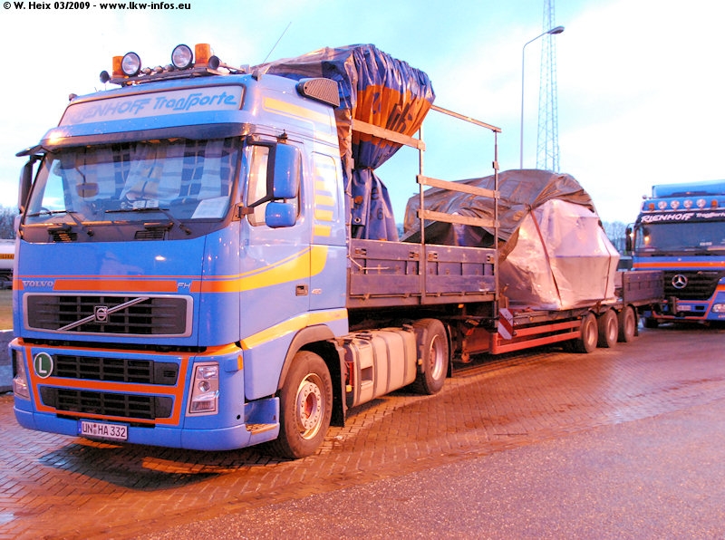 Volvo-FH-480-Rienhoff-110309-04.jpg