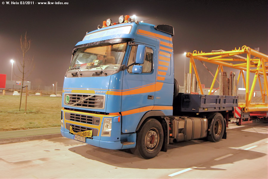 Volvo-FH-Rienhoff-170211-10.jpg