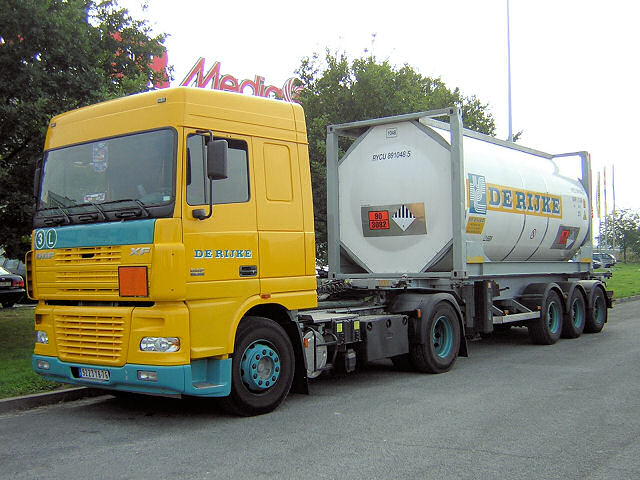 DAF-XF-95380-deRijke-Iden-101106-01.jpg - Daniel Iden