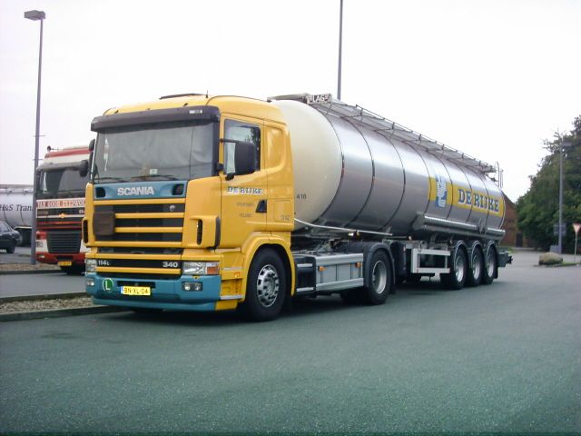 Scania-114-L-340-deRijke-Rolf-290804-1.jpg - Mario Rolf