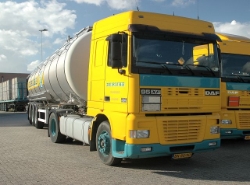 DAF-95-XF-380-deRijke-Schiffner-270306-07