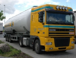 DAF-95-XF-430-deRijke-Schiffner-010705-01