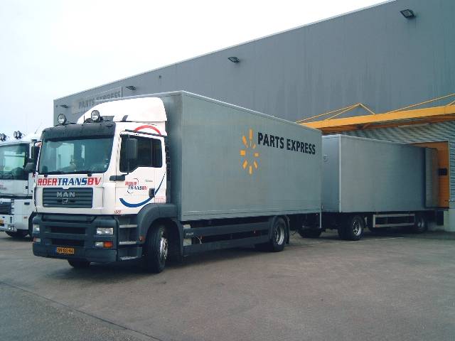 MAN-TGA-L-RoerTrans-Levels-070305-03-NL.jpg