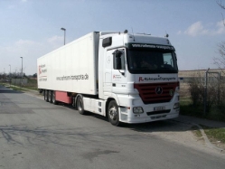 MB-Actros-1844-MP2-Ruehmann-Wilhelm-140406-01