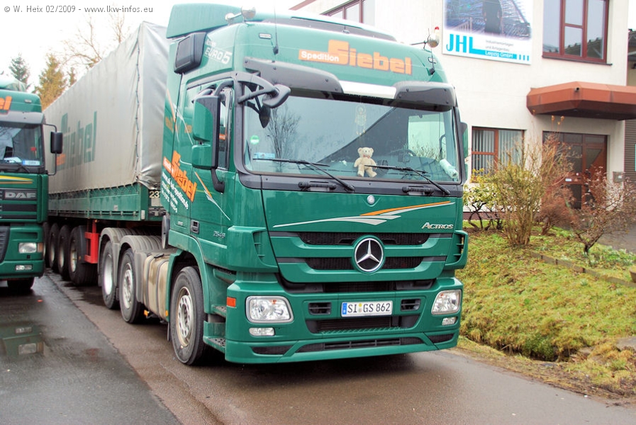 MB-Actros-3-2546-Siebel-010309-01.jpg
