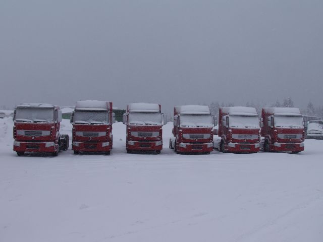 Renault-Premium-II-Soellner-ChSoellner-080306-01.jpg - Sped. Söllner