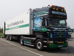 Scania-R-580-Sollerud-Holz-310807-01-NOR
