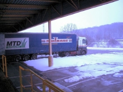 Renault-Magnum-Sotrans-Sostmeier-Arendt-311204-01