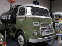 DAF-A-1600-DF-425-Staalduinen-Holz-020709-01