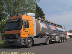MB-Actros-1841-MP2-Steinkuehler-010505-01