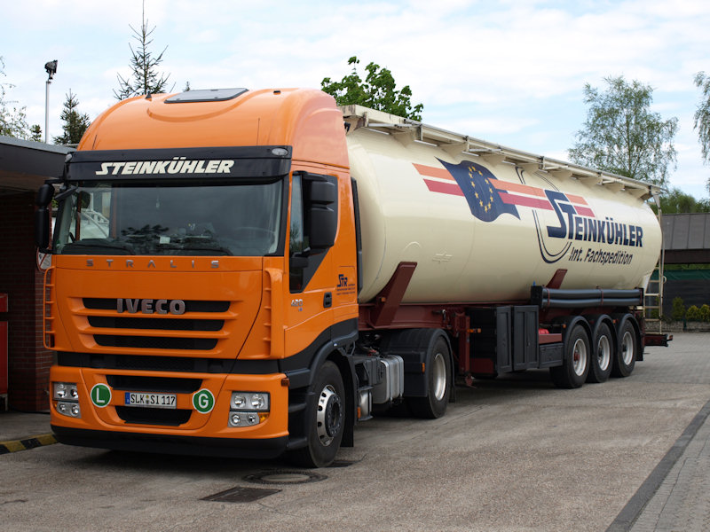 Iveco-StralisAS-II-440-S-42-Steinkuehler-Voss-300408-03.jpg