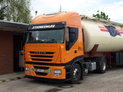 Iveco-StralisAS-II-440-S-42-Steinkuehler-Voss-300408-02