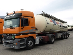 MB-Actros-1843-Steinkuehler-Voss-300408-01