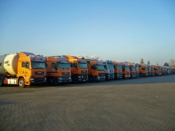 zz-Fuhrpark-Steinkuehler-Voss-221207-05