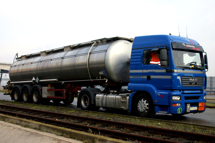 MAN-TGA-18430-LX-D20-Stermann-Ackermans-260507-02.jpg - Noud Ackermans