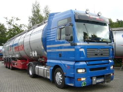 MAN-TGA-18400-XXL-Stermann-Voss-200807-08