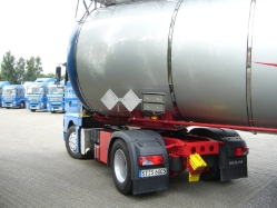 MAN-TGA-18400-XXL-Stermann-Voss-200807-19