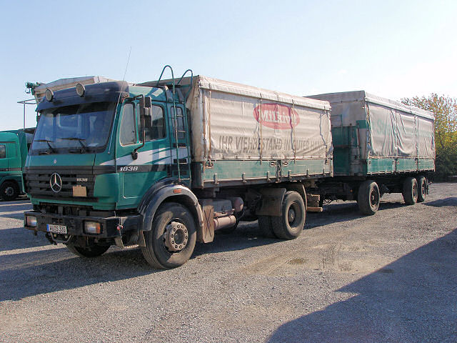 MB-SK-1838-Streng-Holz-170107-02.jpg