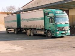 MB-Actros-MP2-2644-Streng-Holz-170107-02