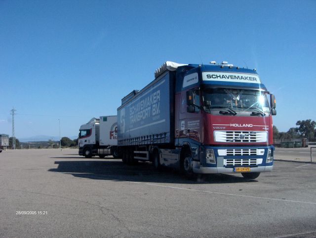 Volvo-FH12-Schavemaker-Mateus-030206-01.jpg - Carlos Mateus