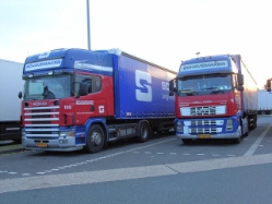 Scania-124-L-420-Schavemaker-Skolaut-050906-01