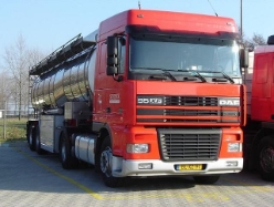 DAF-95-XF-Schenk-Herwig-060205-01