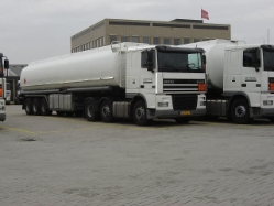 DAF-95-XF-Schenk-Herwig-060205-02