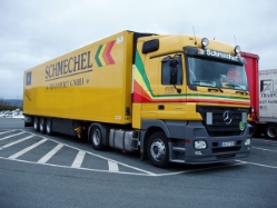 MB-Actros-1846-MP2-Schmechel-Holz-140405-01