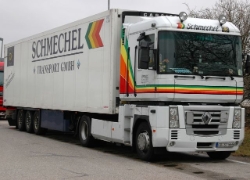 Renault-Magnum-440-Schmechel-Schiffner-020405-01