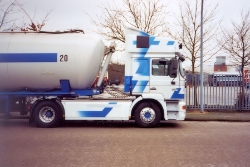 MAN-F2000-19463-Schomaker-Badoux-130209-05