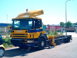 Scania-4er-Schroen-Vossen-Levels-030805-02