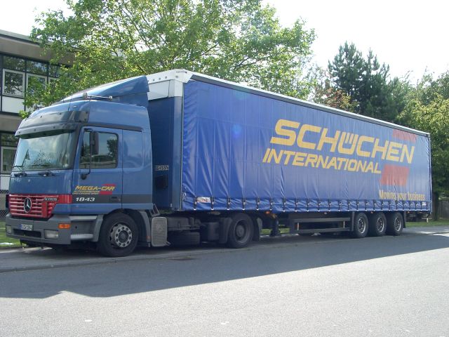 MB-Actros-1843-Schuechen-Schimana-260804-1.jpg - Piet Schimana
