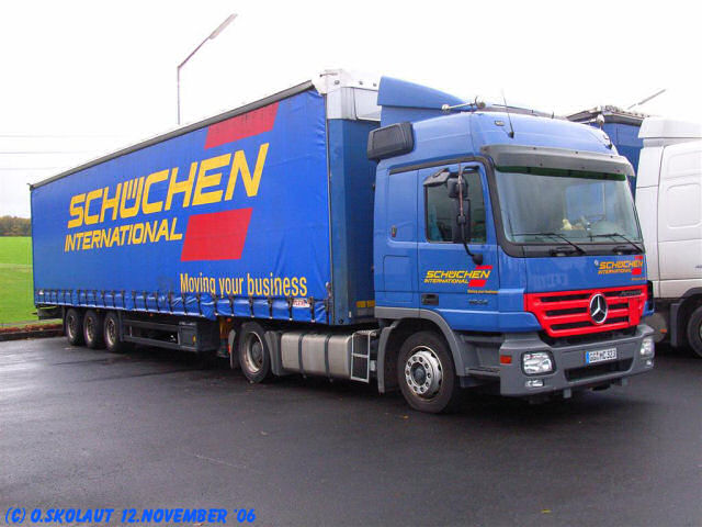 MB-Actros-1844-MP2-Schuechen-Skolaut-111206.jpg - Oliver Skolaut