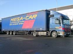 MB-Actros-1843-Mega-Car-Schimana-221204-2