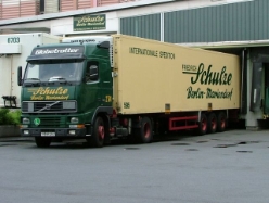 Volvo-FH12-380-Schulze-Brusse-180505-03