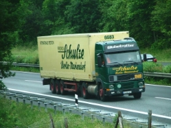 Volvo-FH12-380-Schulze-Brusse-280106-03