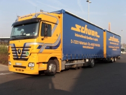 MB-Actros-1848-MP2-Schuon-Holz-200505-02