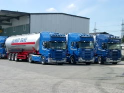 Scania-144-164-124-Talke-Schimana-260804-1