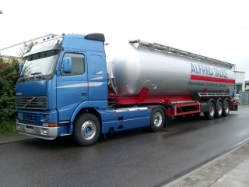 Volvo-FH12-Talke-Schimana-100904-1
