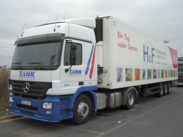 MB-Actros-1841-MP2-Tank-Linhardt-241105-01.jpg - N. Linhardt