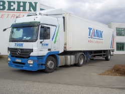 MB-Actros-MP2-1841-Tank-Behn-190410-01