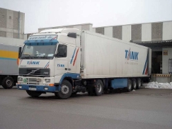 Volvo-FH12-380-Tank-Kolmorgen-200805-06