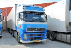 Volvo-FH-440--te-Baerts-110409-02