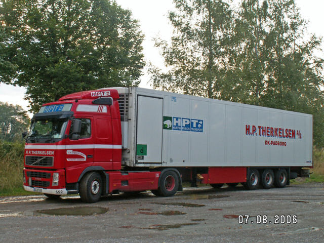 Volvo-FH12-420-HPT-Bach-190906-06.jpg - N. Bach